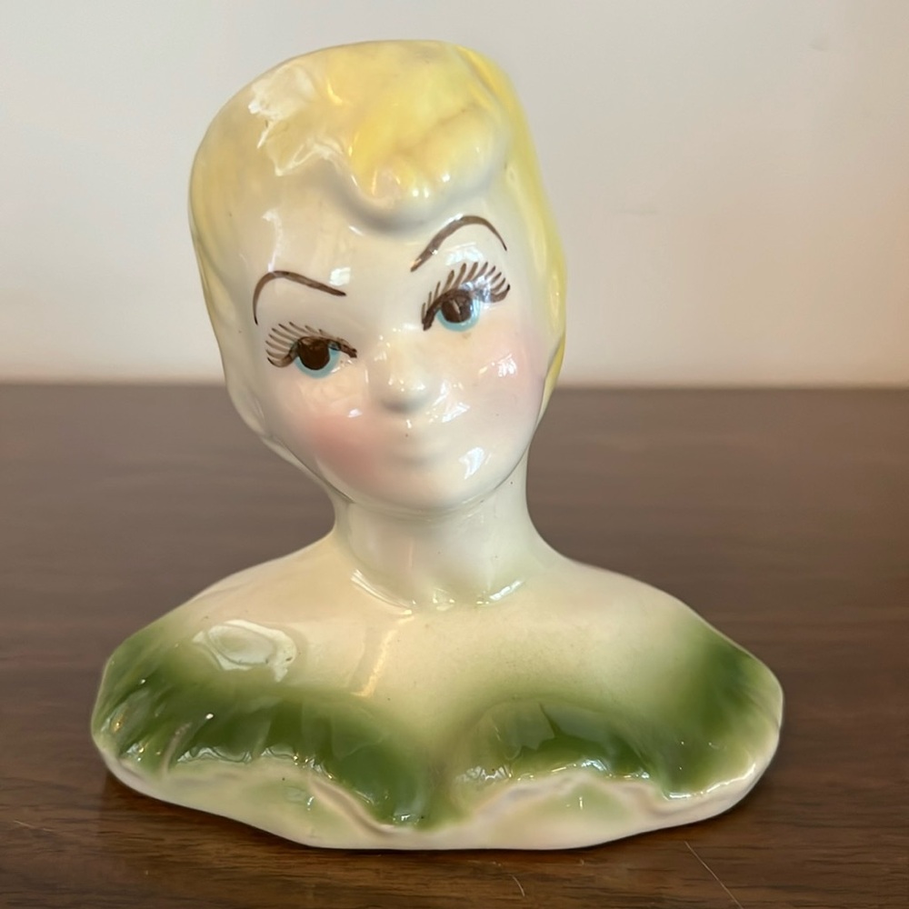 1960s glamour girl pottery vase